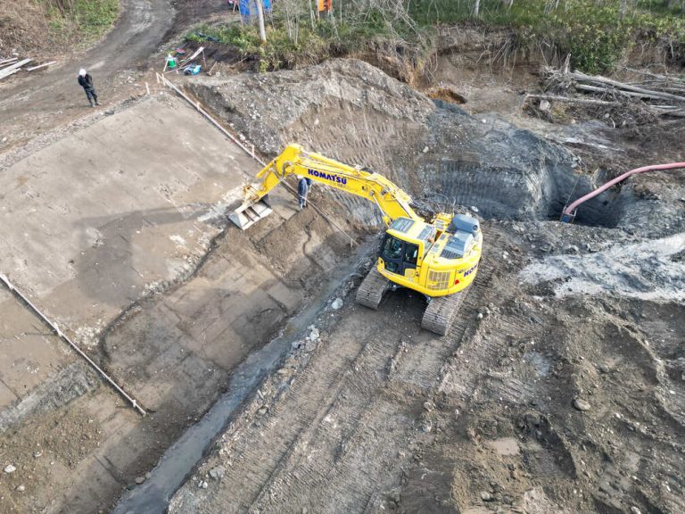 河川護岸工事